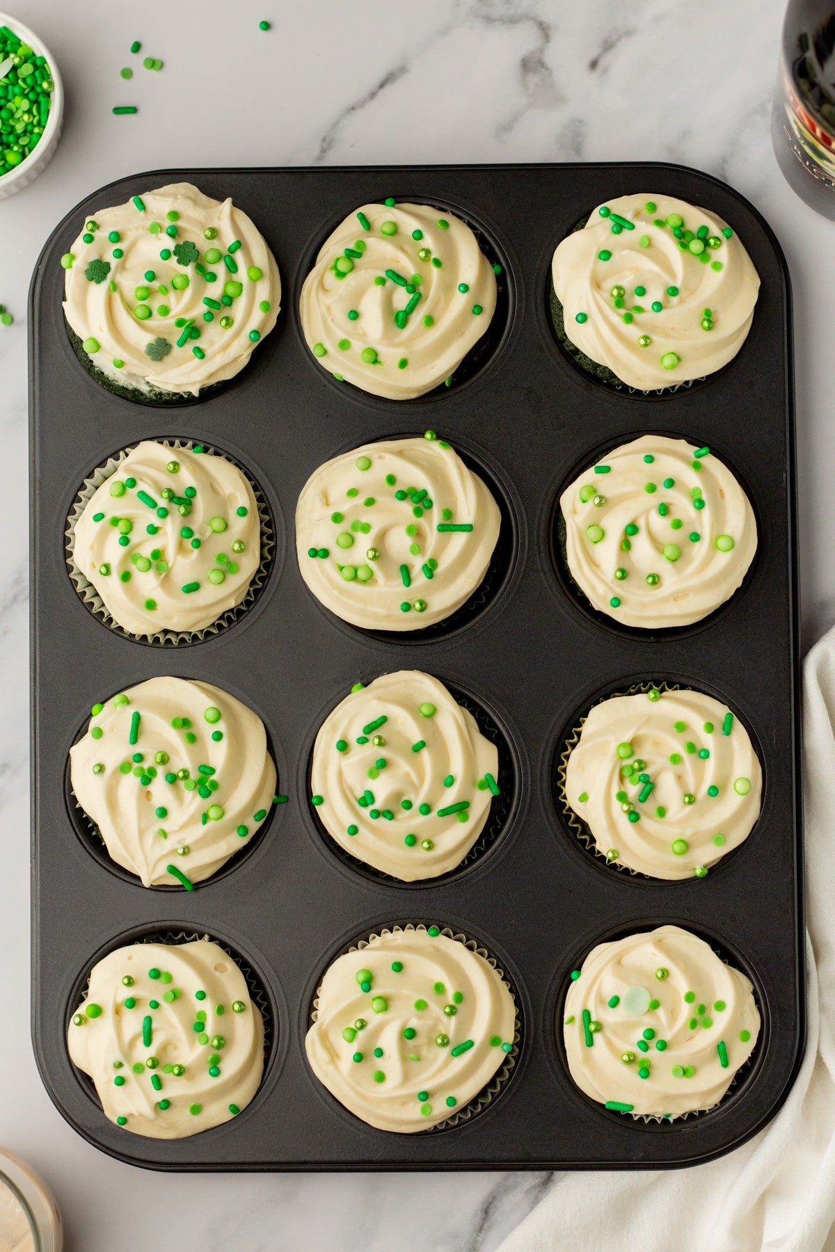 Green Velvet Cupcakes - Exclusive